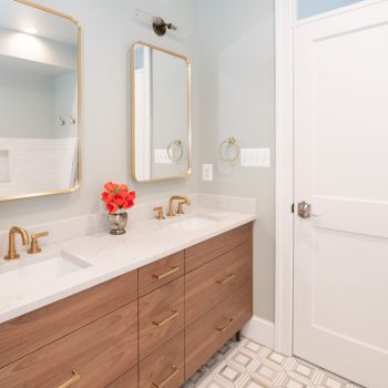 2025Cochran-37_bath